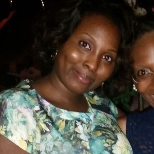 Meet your Posher, Dana